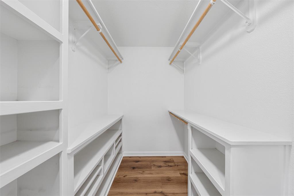 4401 Lacey Circle Waco, TX 76708 - Photo 25 of 38 a view of entryway