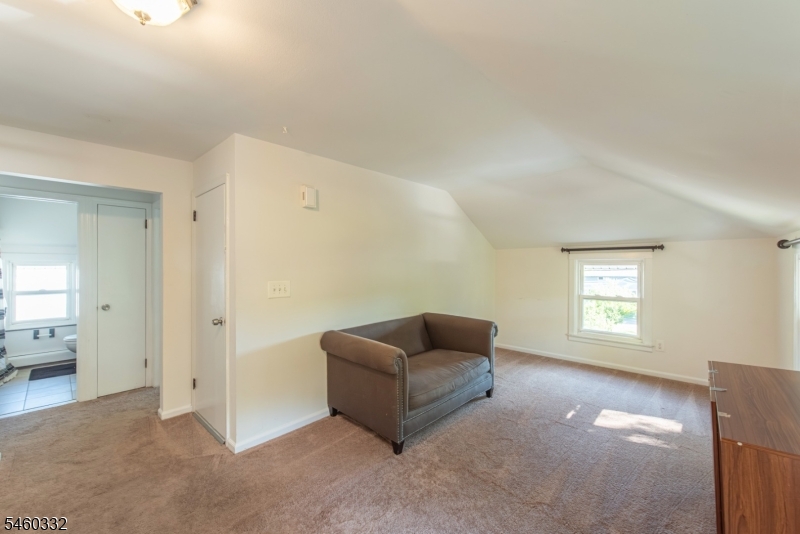 25 South Shore Road Denville, NJ 07834 - Photo 23 of 36 Gallery Image 23