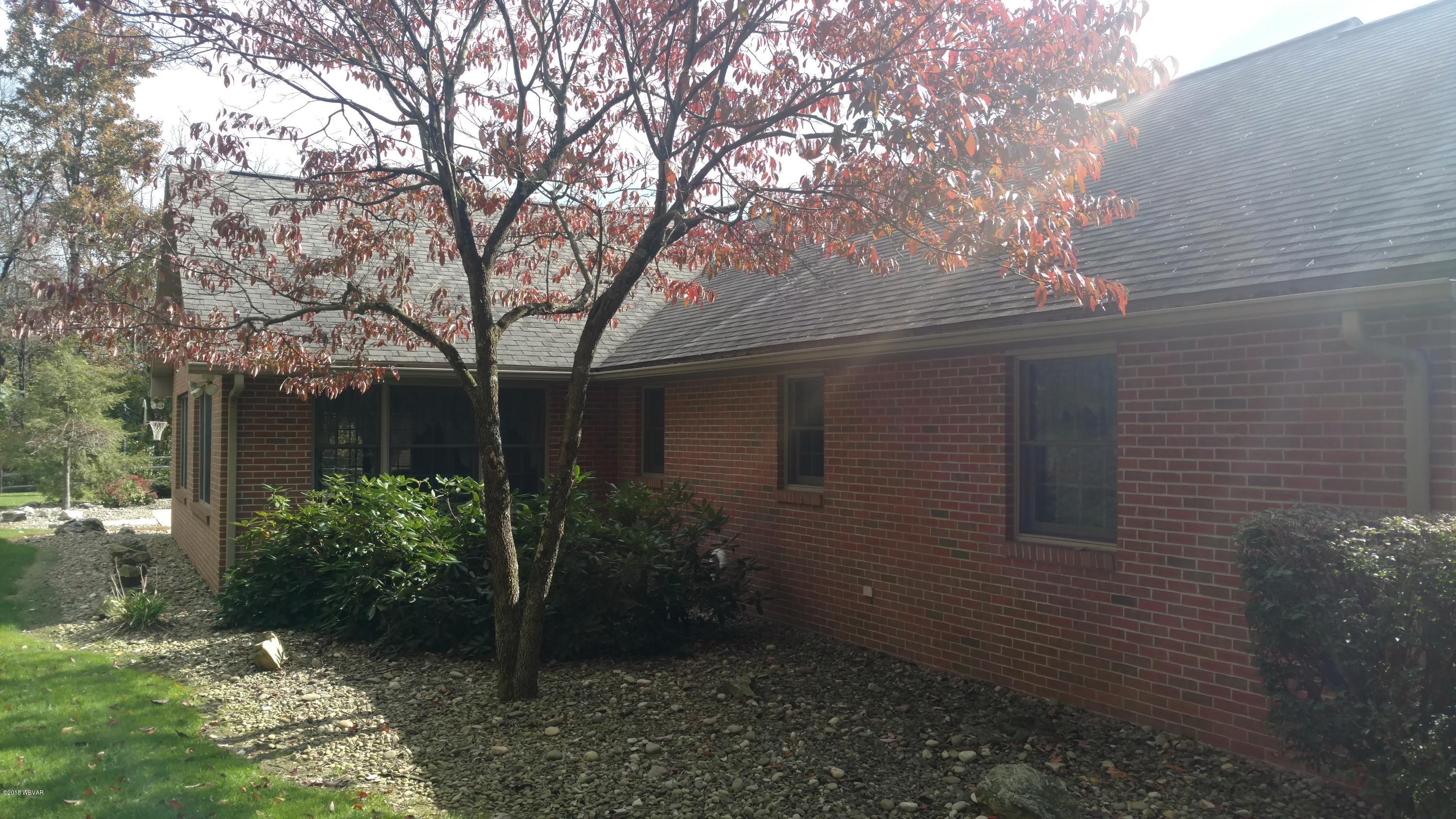 35 Hemlock Road Williamsport, PA 17701 - Photo 6 of 66 2