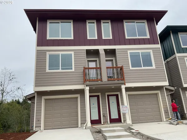 $445,000 | 37101 Dubarko Road, Unit A1, Sandy, OR 97055