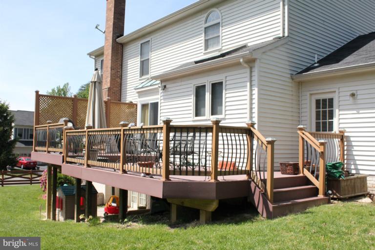 7941 Donegal Lane Springfield, VA 22153 - Photo 15 of 21 Exterior (Rear)