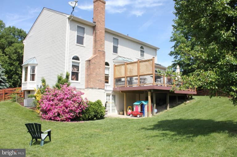 7941 Donegal Lane Springfield, VA 22153 - Photo 16 of 21 Exterior (Rear)