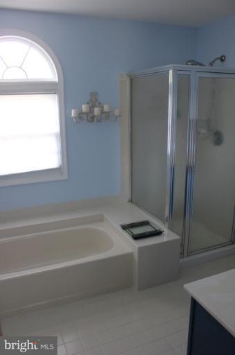 7941 Donegal Lane Springfield, VA 22153 - Photo 7 of 21 Bath (Master)