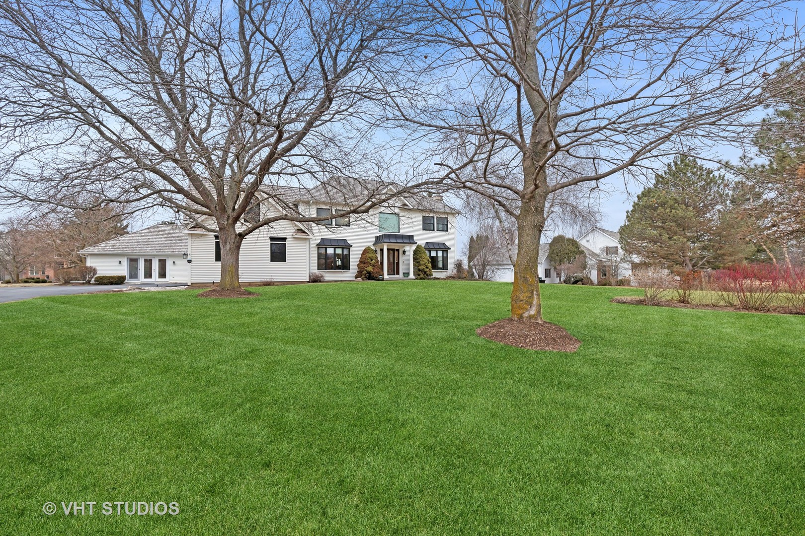 1460 Eagle Ridge Drive Antioch, IL 60002 - Photo 4 of 47 a view of a house with a yard