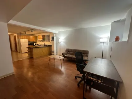 $1,800 | 1013 North Winchester Avenue, Unit G, Chicago, IL 60622