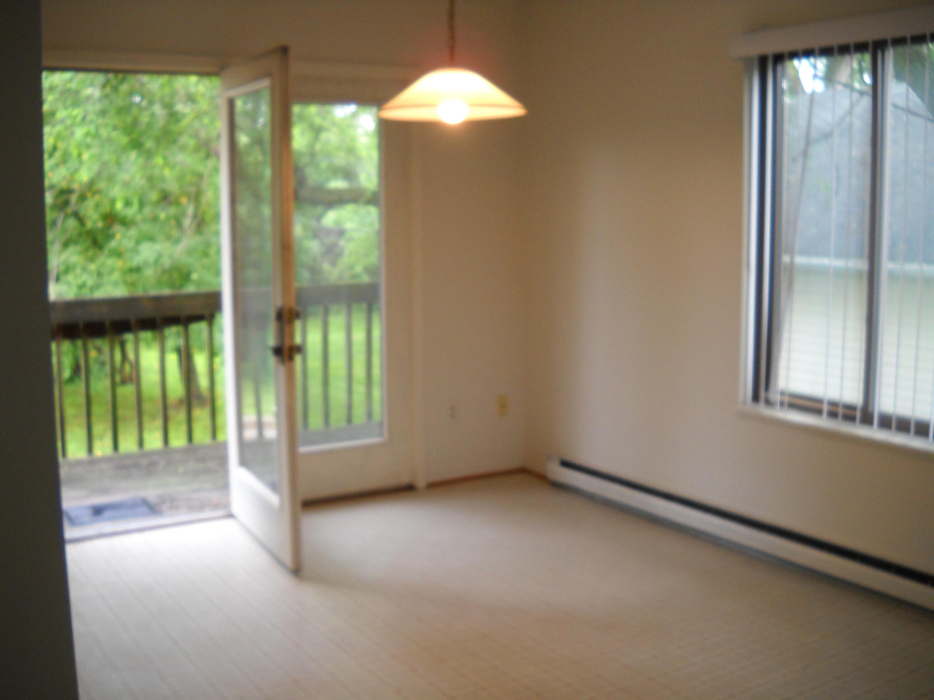 755 North Maple Road Ann Arbor, MI 48103 - Photo 3 of 4 757 N Maple (5)