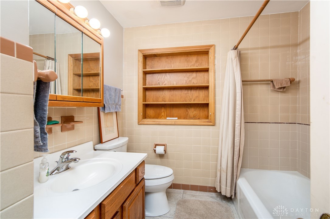 7241 Brantford Road Dayton, OH 45414 - Photo 18 of 40 Gallery Image 18