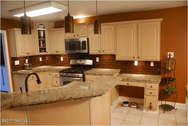120 Longpointe Road Youngsville, LA 70592 - Photo 6 of 20 Gallery Image 6