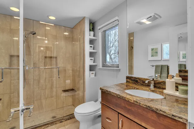 $499,900 | 34069 Fairfax Drive, Livonia, MI 48152