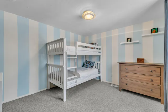 $499,900 | 34069 Fairfax Drive, Livonia, MI 48152