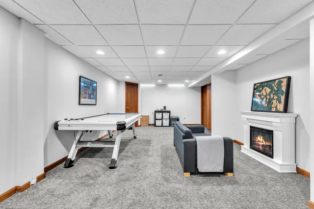 $499,900 | 34069 Fairfax Drive, Livonia, MI 48152