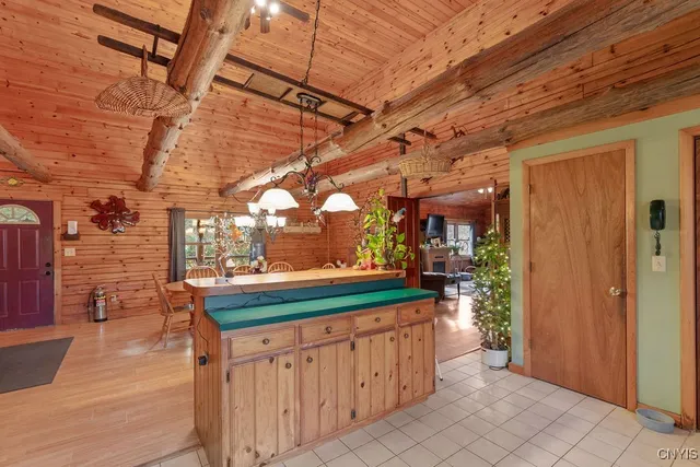 $289,900 | 25 Forest Brook Road, Schroeppel, NY 13135