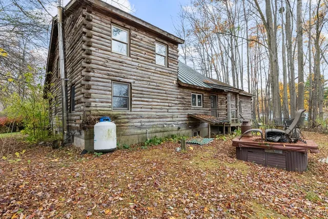 $289,900 | 25 Forest Brook Road, Schroeppel, NY 13135