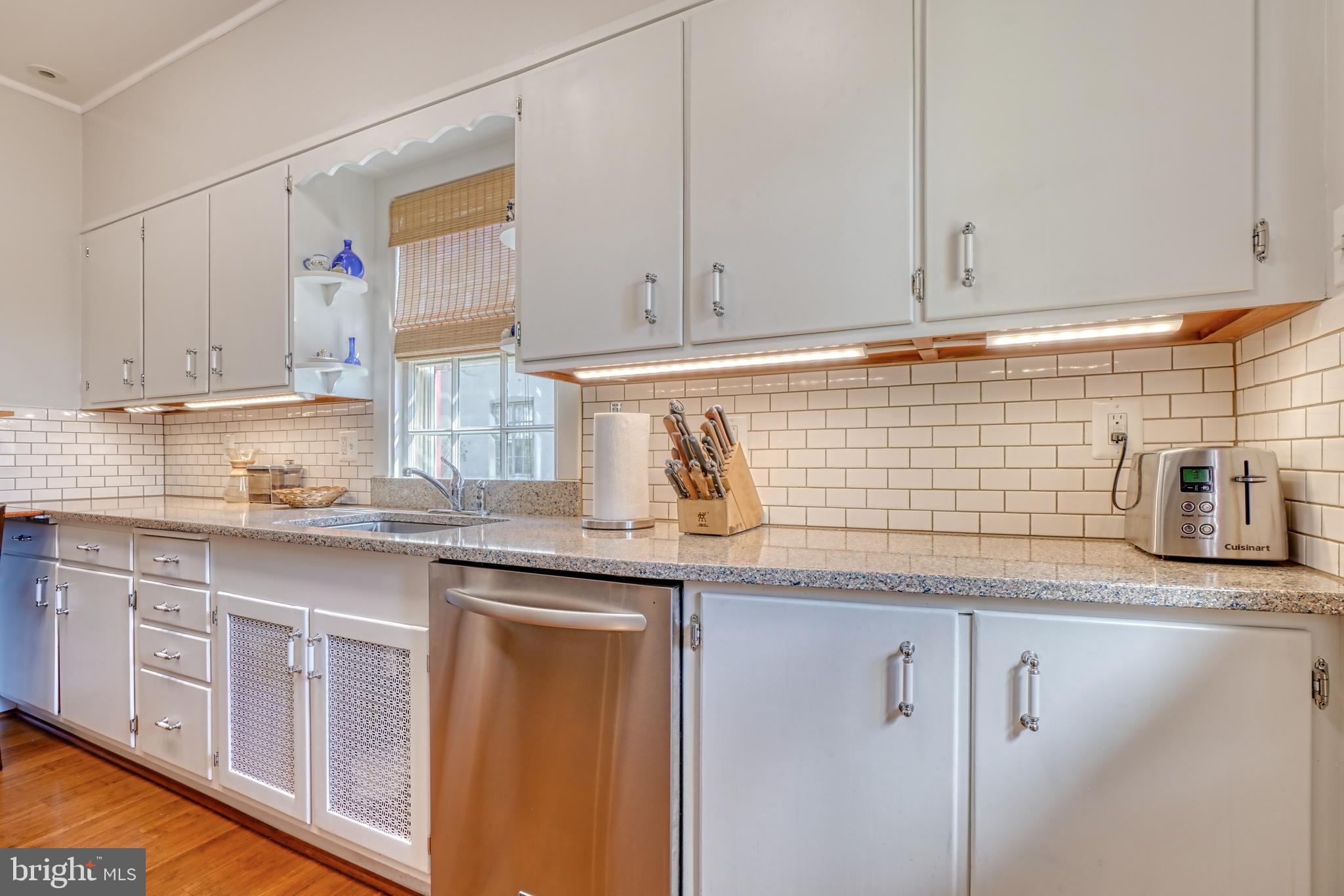 315 Thornhill Road Baltimore, MD 21212 - Photo 16 of 41 Kitchen