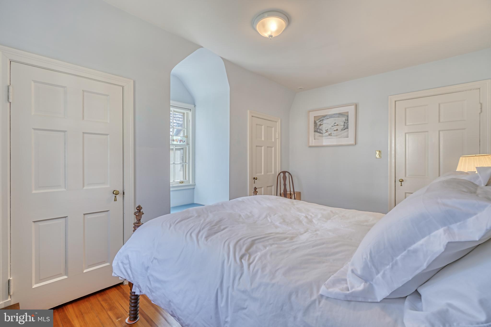 315 Thornhill Road Baltimore, MD 21212 - Photo 22 of 41 2nd Bedroom