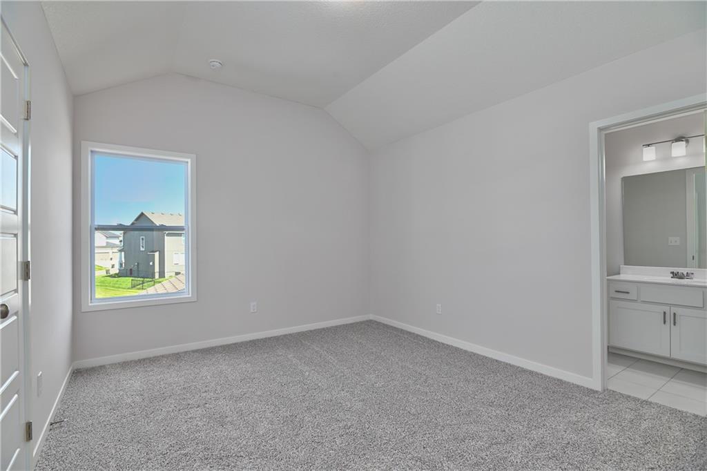6117 Barth Road Shawnee, KS 66226 - Photo 29 of 37