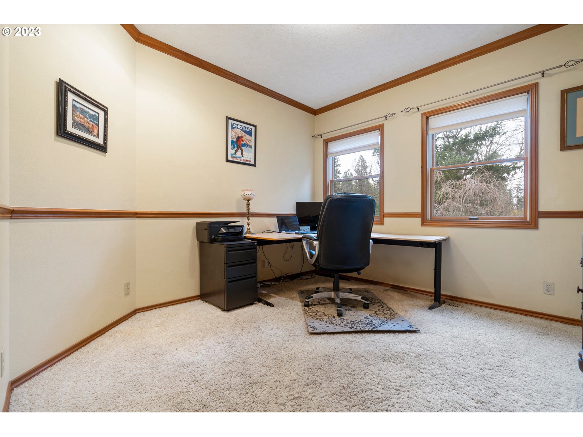 1480 Country Club Road Hood River, OR 97031 - Photo 16 of 42 Den/Office