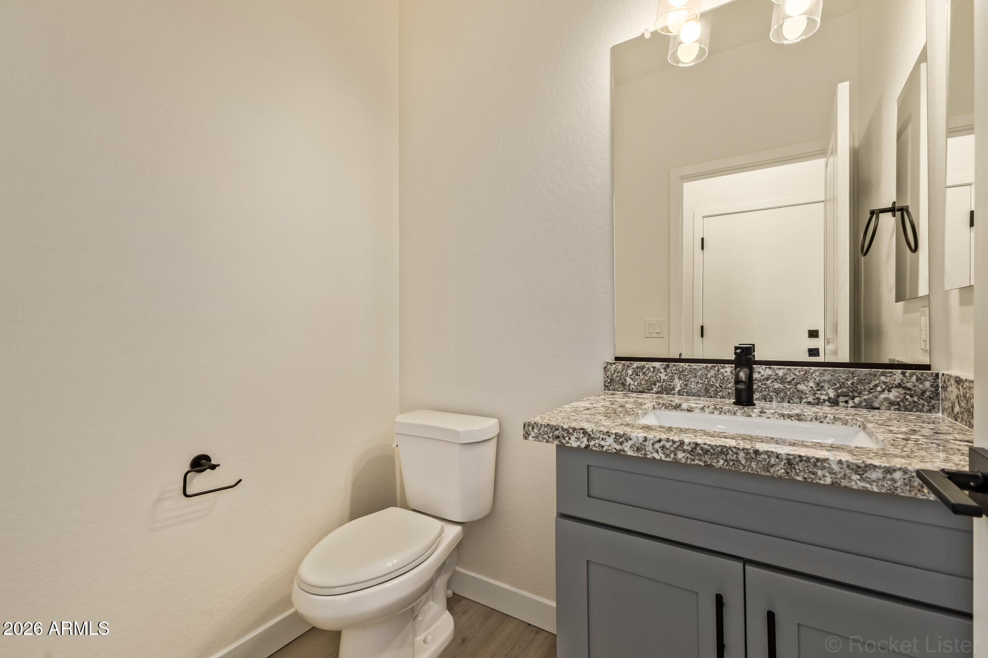 125 West Latona Road Phoenix, AZ 85041 - Photo 12 of 32 Bathroom