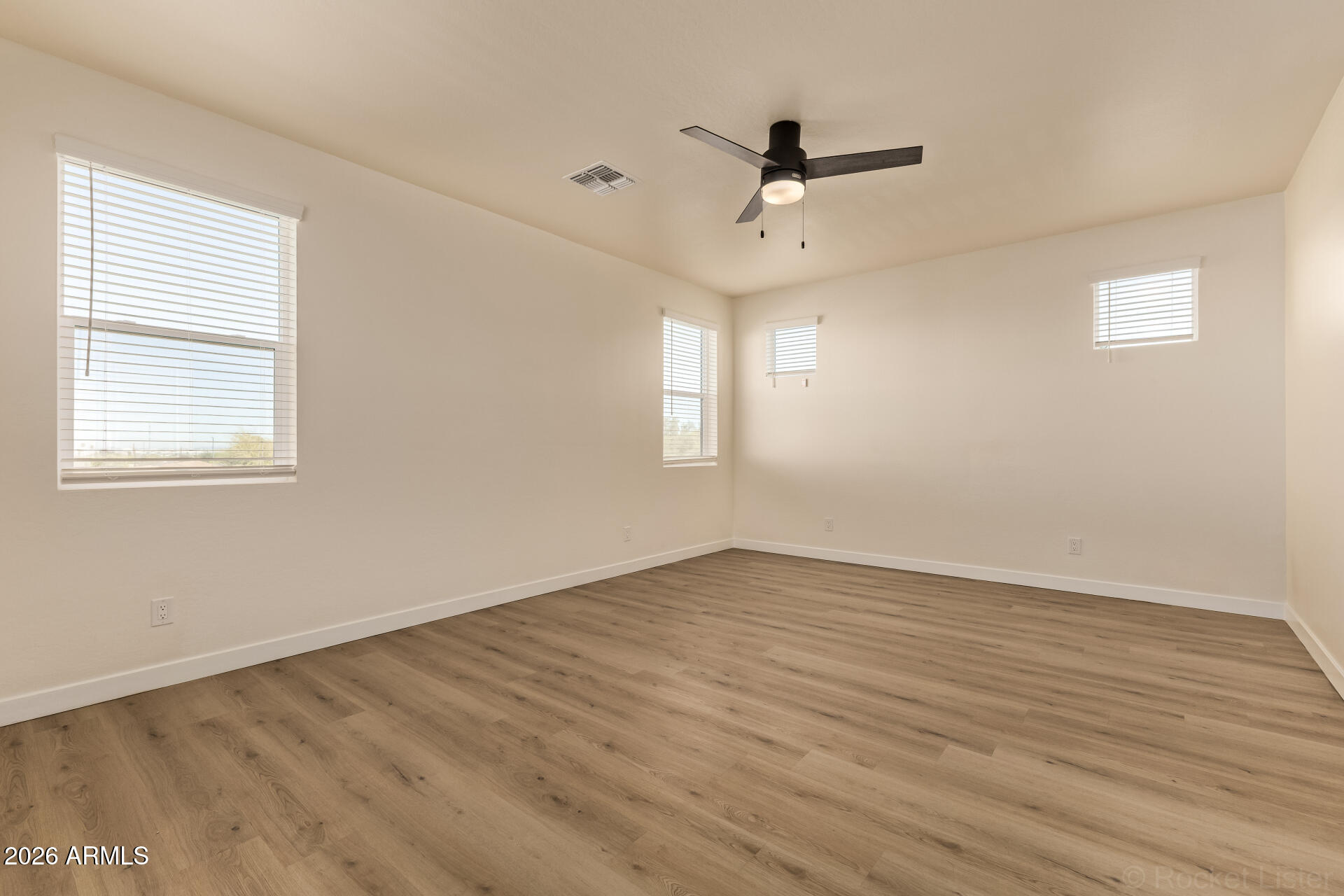 125 West Latona Road Phoenix, AZ 85041 - Photo 14 of 32 Primary Bedroom