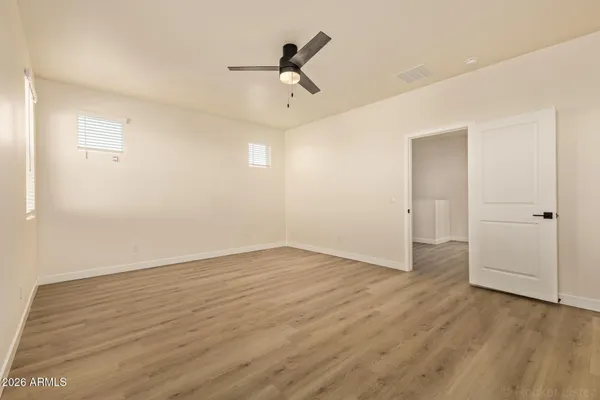 $2,800 | 125 West Latona Road, Phoenix, AZ 85041