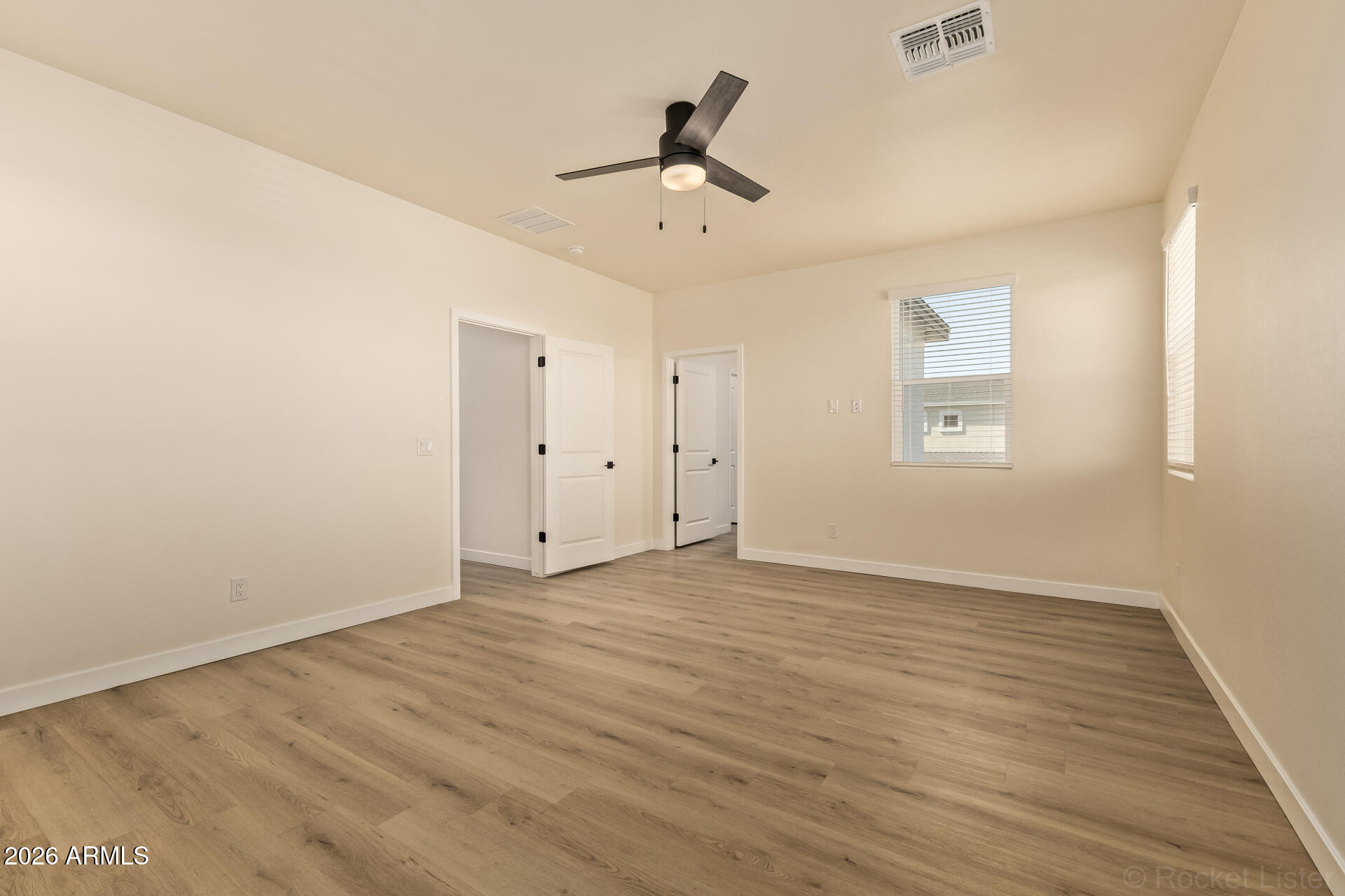 125 West Latona Road Phoenix, AZ 85041 - Photo 16 of 32 Primary Bedroom