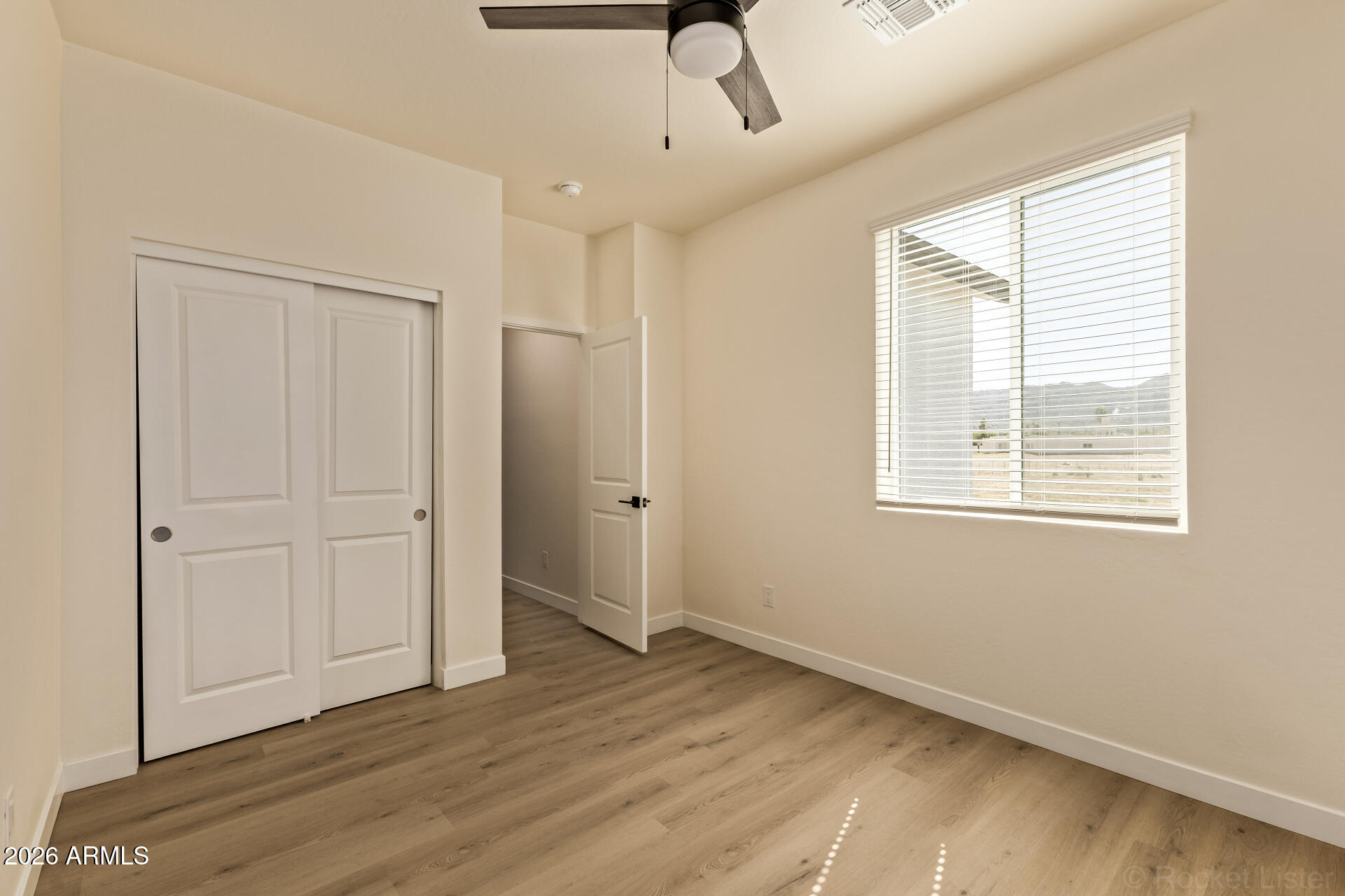 125 West Latona Road Phoenix, AZ 85041 - Photo 24 of 32 Bedroom 4