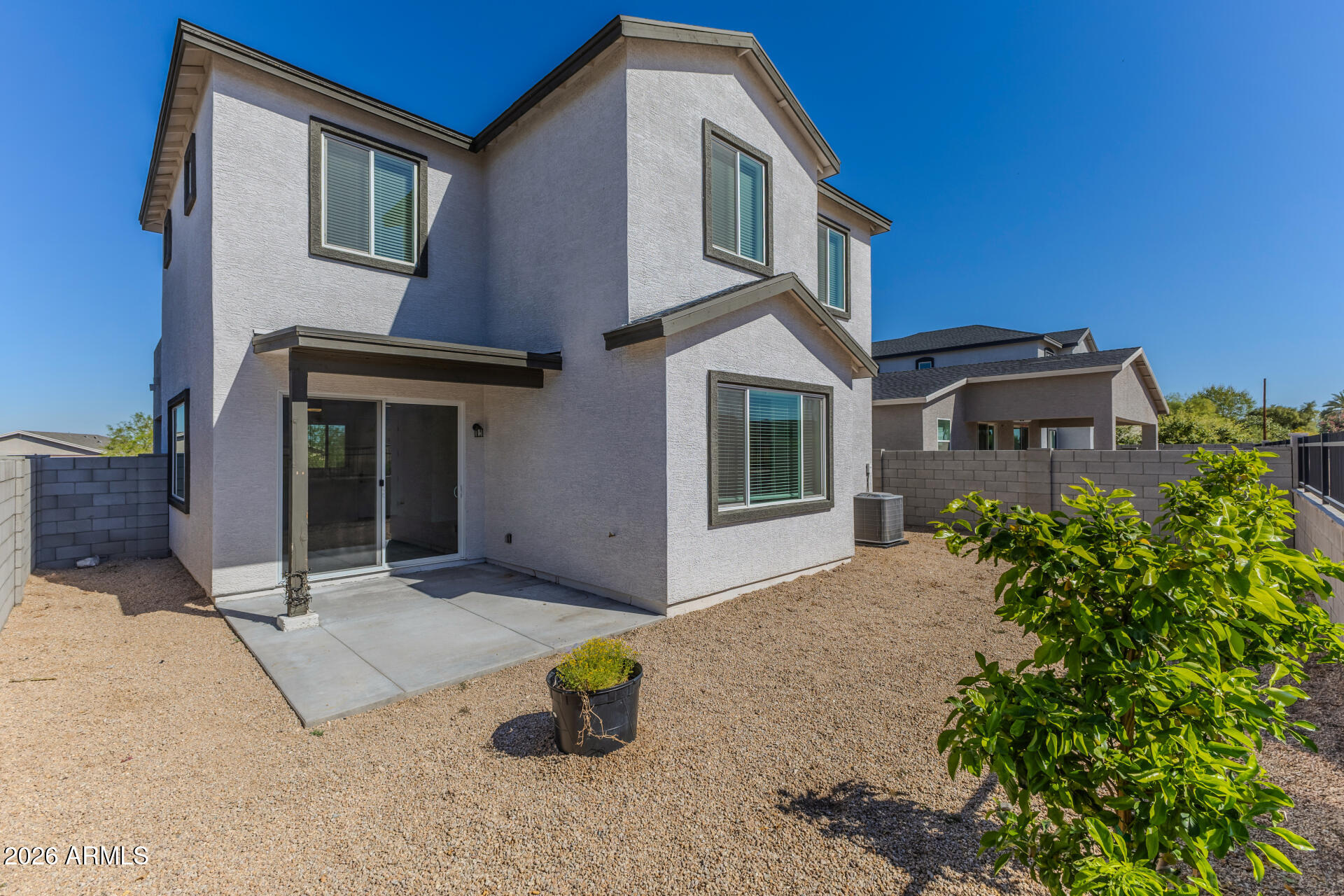 125 West Latona Road Phoenix, AZ 85041 - Photo 31 of 32 Patio