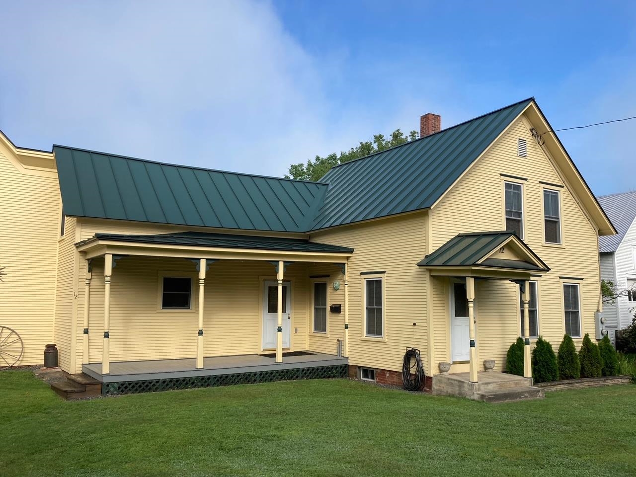 12 Elm Street Randolph, VT 05060 - Photo 1 of 31 Gallery Image 1
