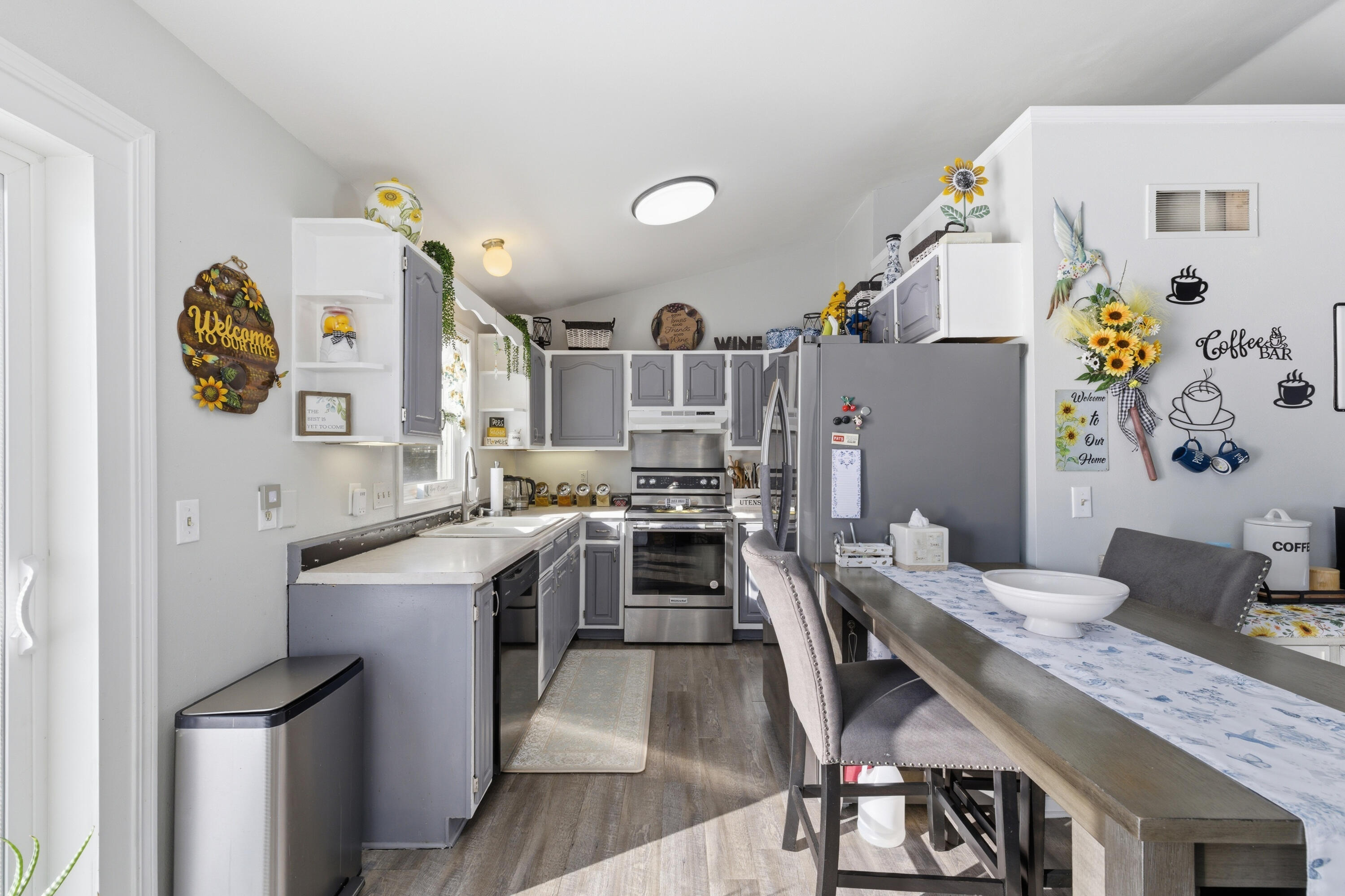 27741 Kramer Road Norway, WI 53185 - Photo 9 of 24 Kitchen