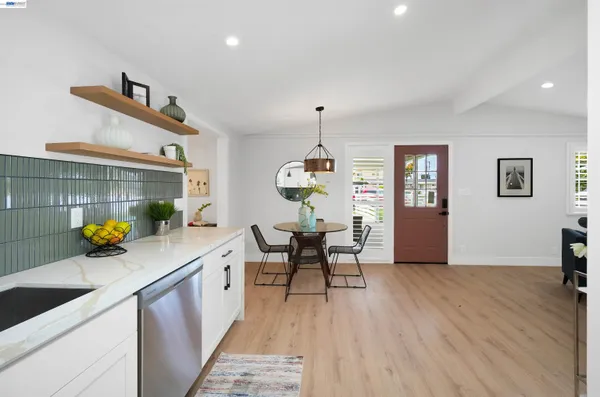 $898,888 | 27830 Miami Avenue, Hayward, CA 94545