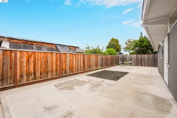 $898,888 | 27830 Miami Avenue, Hayward, CA 94545