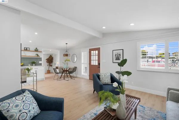 $898,888 | 27830 Miami Avenue, Hayward, CA 94545