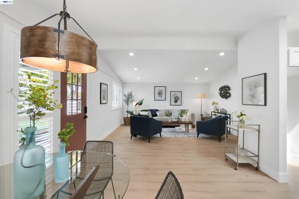 $898,888 | 27830 Miami Avenue, Hayward, CA 94545