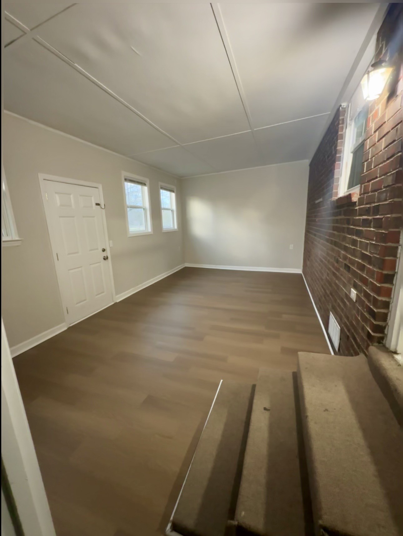 1445 Old Lascassas Road Murfreesboro, TN 37130 - Photo 16 of 18 an empty room with windows