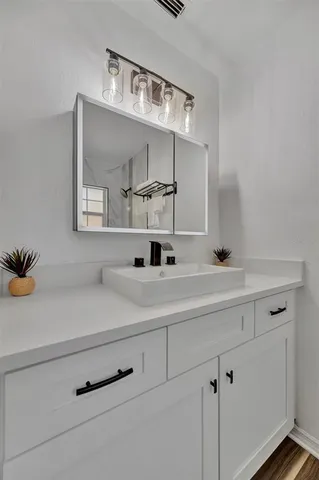 $2,400 | 6209 Flamingo Drive, Apollo Beach, FL 33572