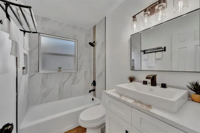 $2,400 | 6209 Flamingo Drive, Apollo Beach, FL 33572