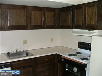 10 C Fairway Road Shillington, PA 19607 - Photo 2 of 7 Gallery Image 2