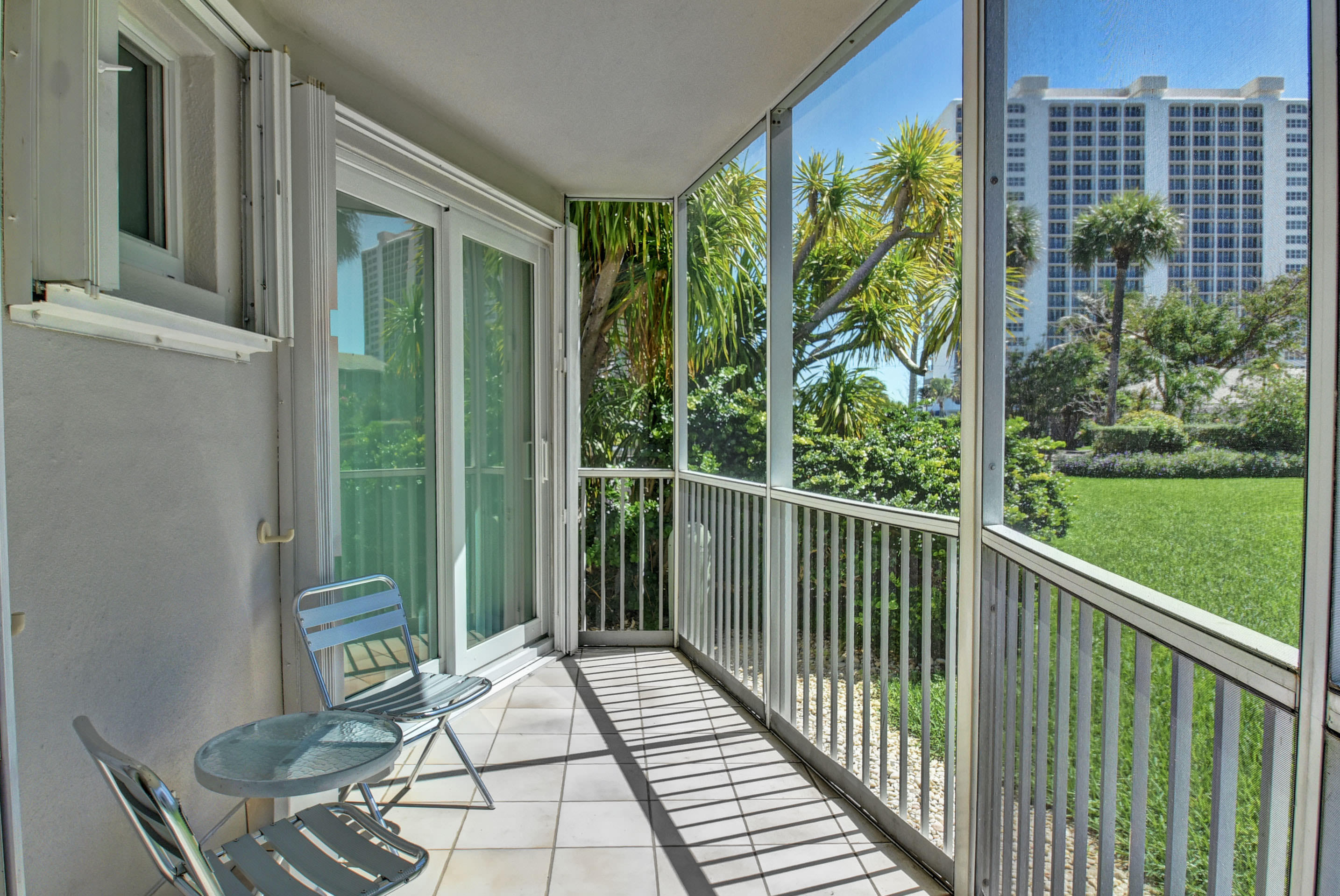 2700 Banyan Road, Unit 7C Boca Raton, FL 33432 - Photo 17 of 31 Your Private Screened-in Patio!