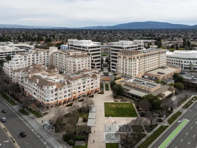 $1,200,000 | 20488 Stevens Creek Boulevard, Unit 1607, Cupertino, CA 95014