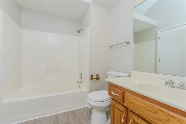 $2,065 | 716 Feldspar Street, Kearney, MO 64060