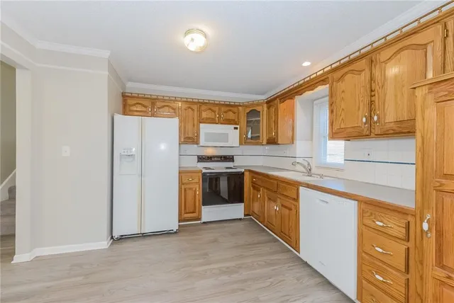 $2,065 | 716 Feldspar Street, Kearney, MO 64060