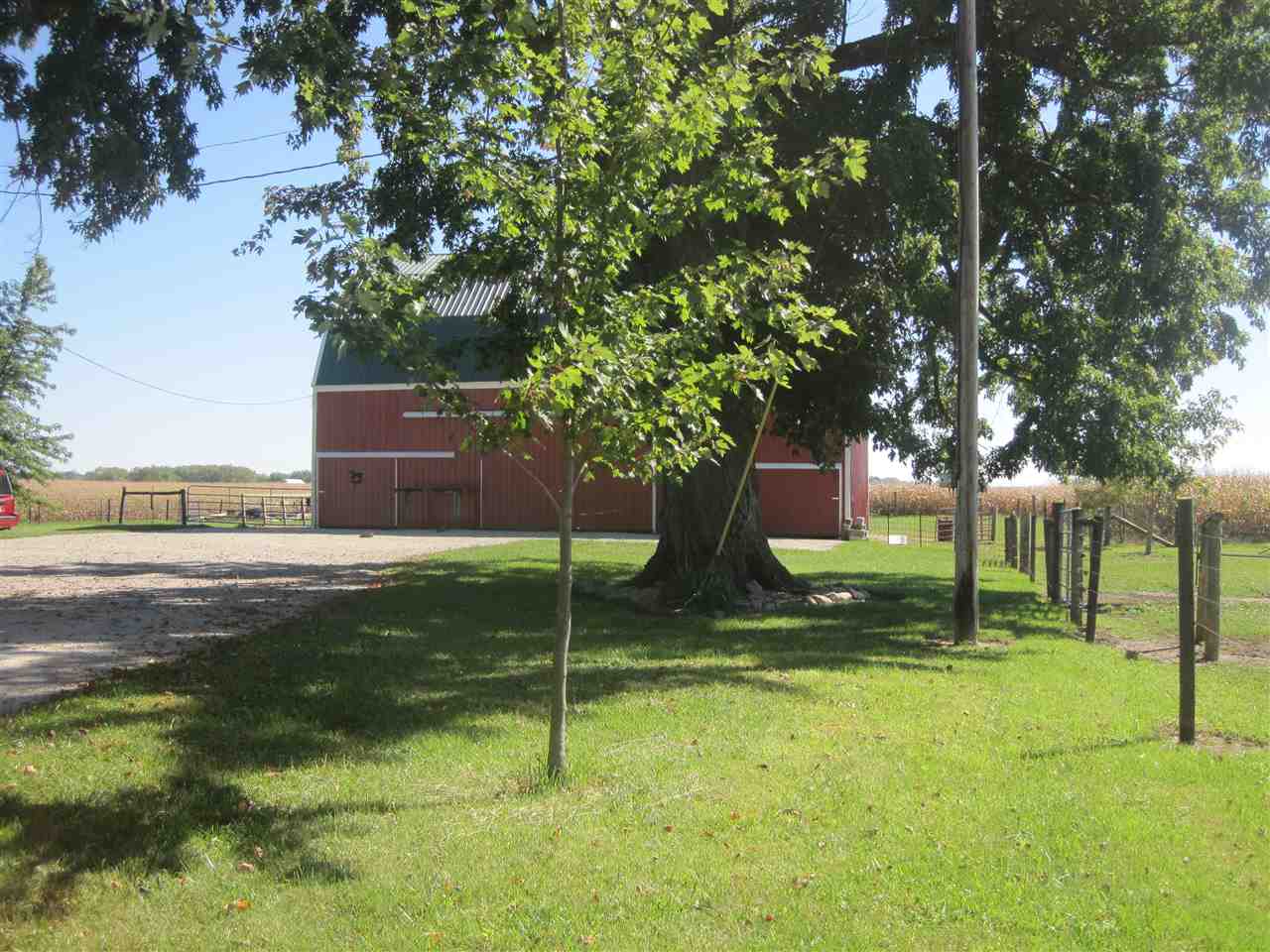 251 South Marion Road Huntington, IN 46750 - Photo 2 of 33 Gallery Image 2