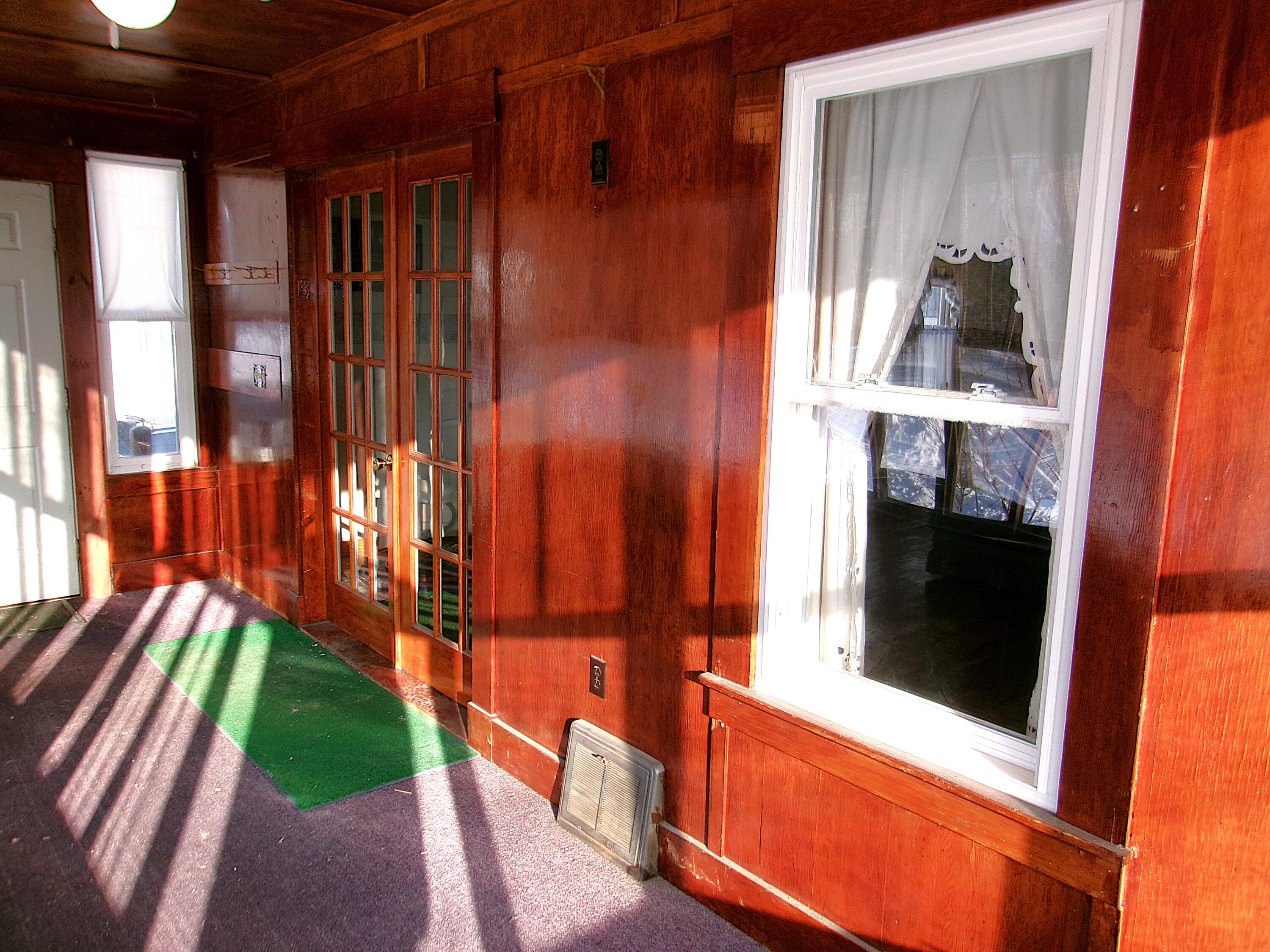 6 Morgan Street Lincoln, ME 04457 - Photo 11 of 79 100_0069