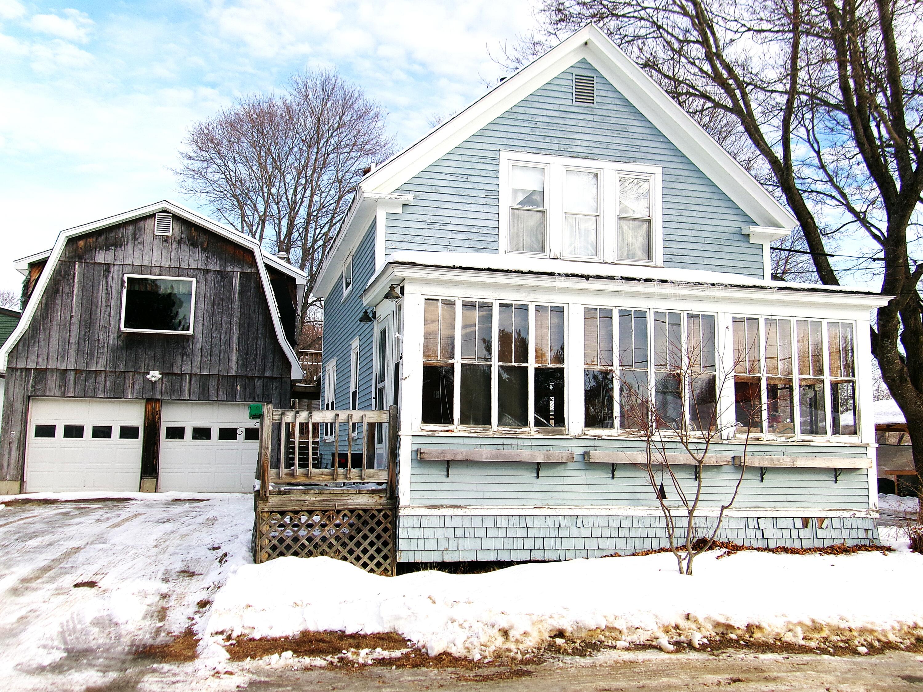 6 Morgan Street Lincoln, ME 04457 - Photo 2 of 79 100_0003