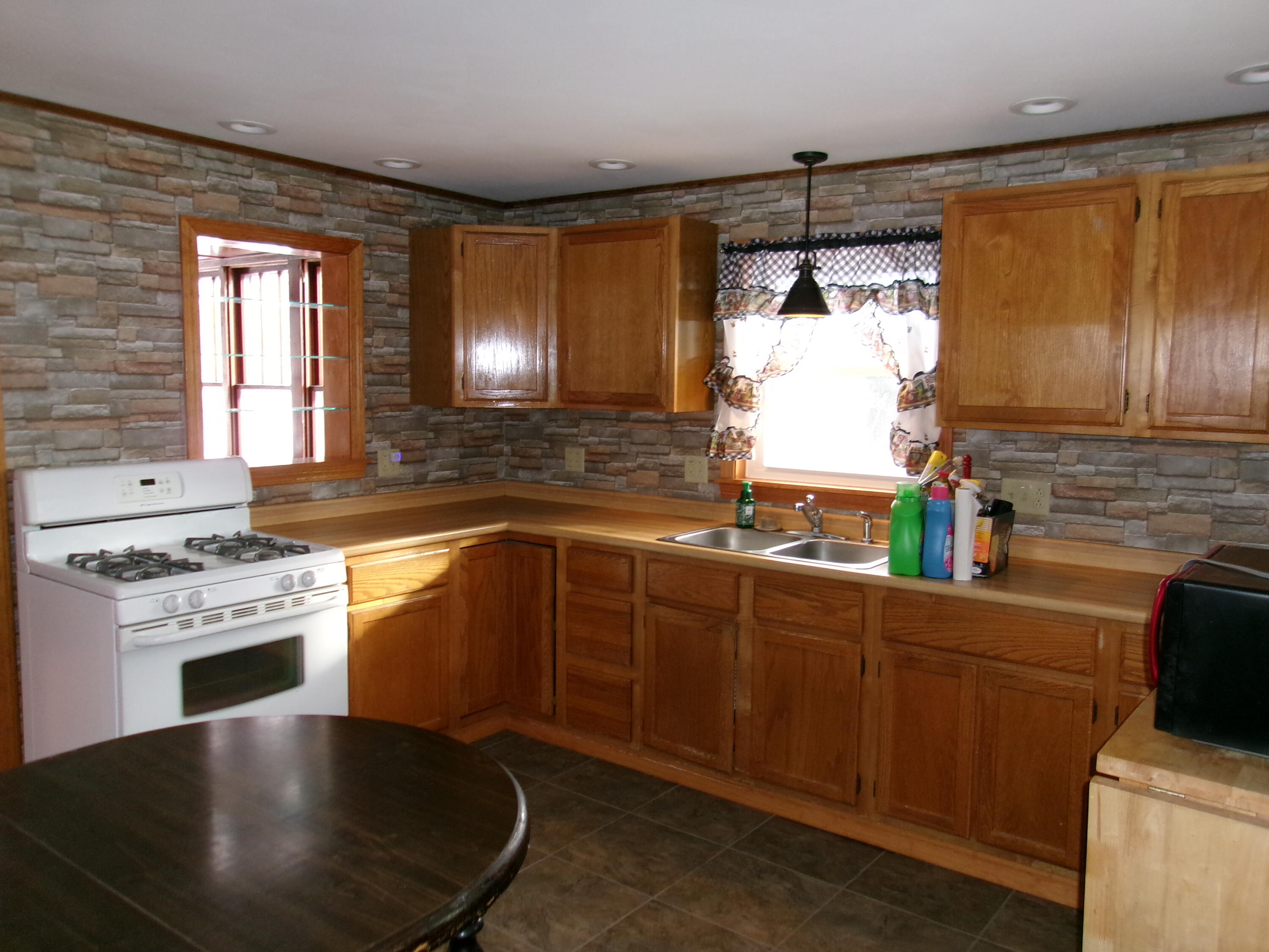 6 Morgan Street Lincoln, ME 04457 - Photo 21 of 79 100_0020