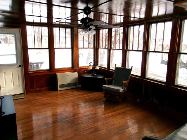 $150,000 | 6 Morgan Street, Lincoln, ME 04457