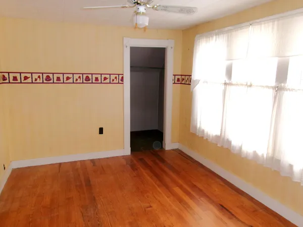 $150,000 | 6 Morgan Street, Lincoln, ME 04457