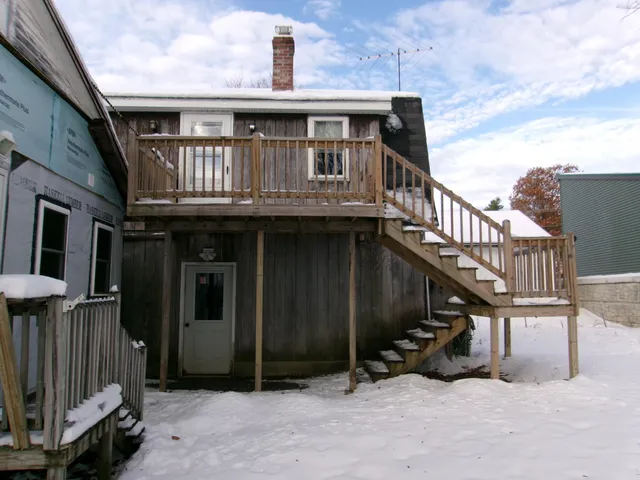 $150,000 | 6 Morgan Street, Lincoln, ME 04457