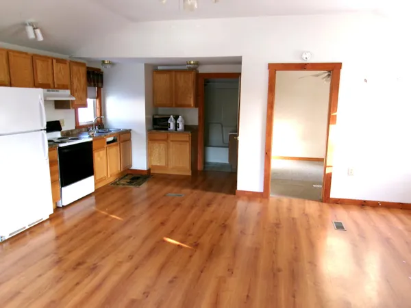 $150,000 | 6 Morgan Street, Lincoln, ME 04457