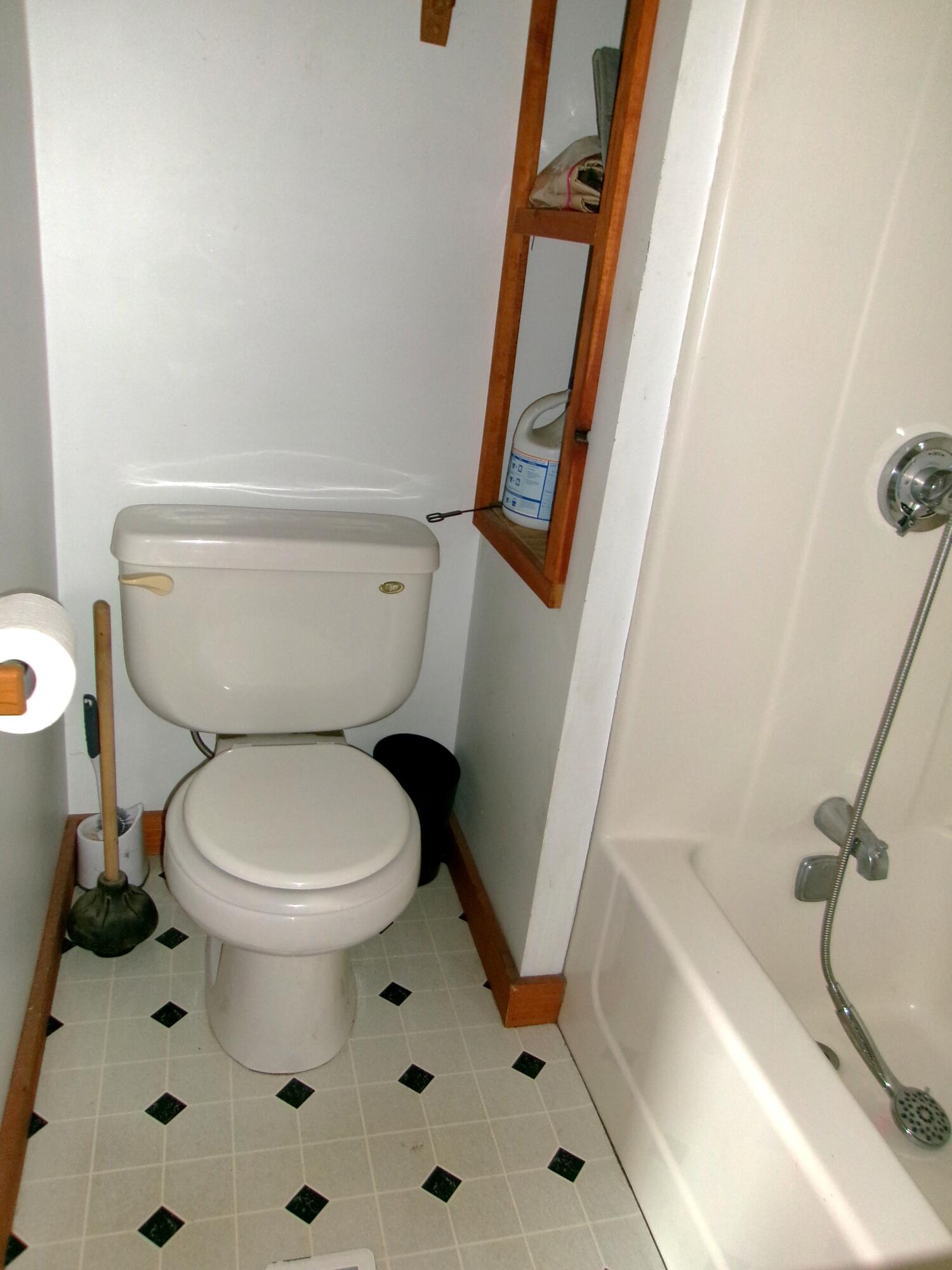 6 Morgan Street Lincoln, ME 04457 - Photo 75 of 79 100_0104